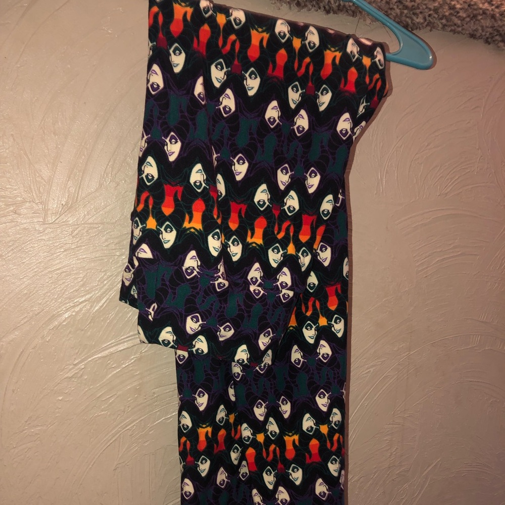 Villains Leggings